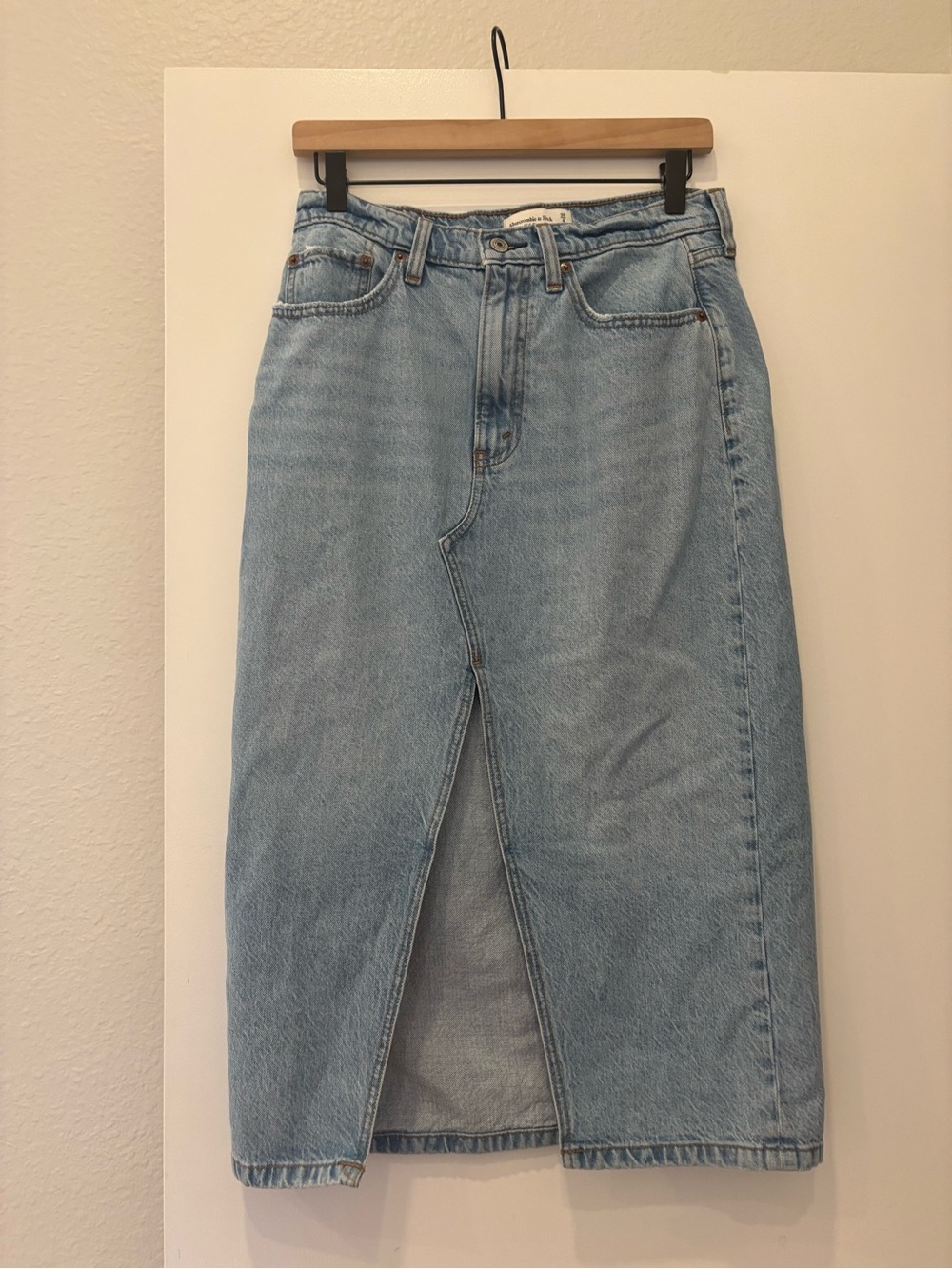 NWOT Abercrombie & Fitch High Rise Denim Midi Jean Skirt front slit Y2K 90s
